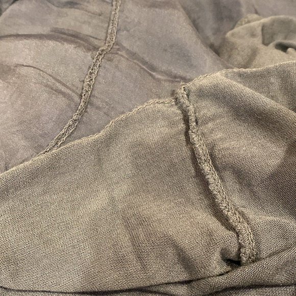 LOLA fabulous silk/viscous asymmetrical top, made in Italy, size M - Picture 13 of 16